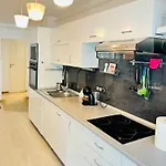 Apartment Chic Escape Forest