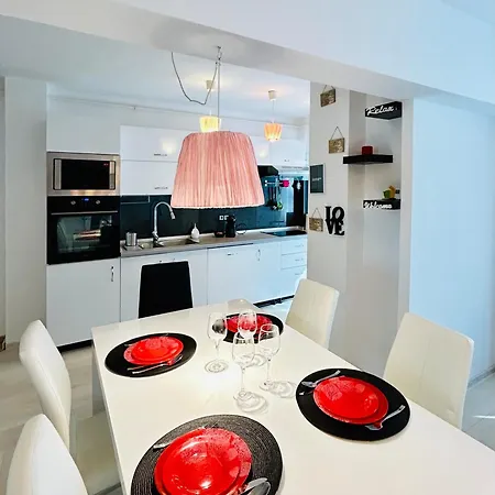 Apartment Chic Escape Forest *