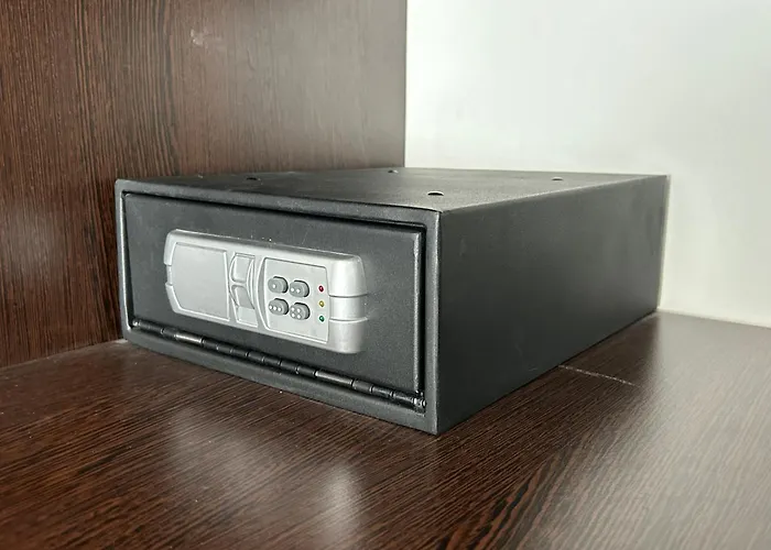 Chic Escape Forest Apartment