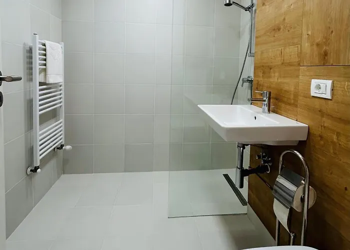 Chic Escape Forest Apartment Brasov